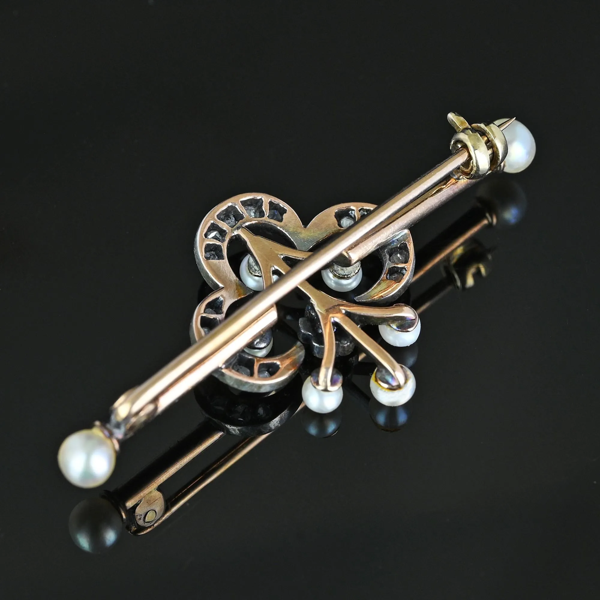 Antique 15K Gold Pearl & Rose Cut Diamond Brooch