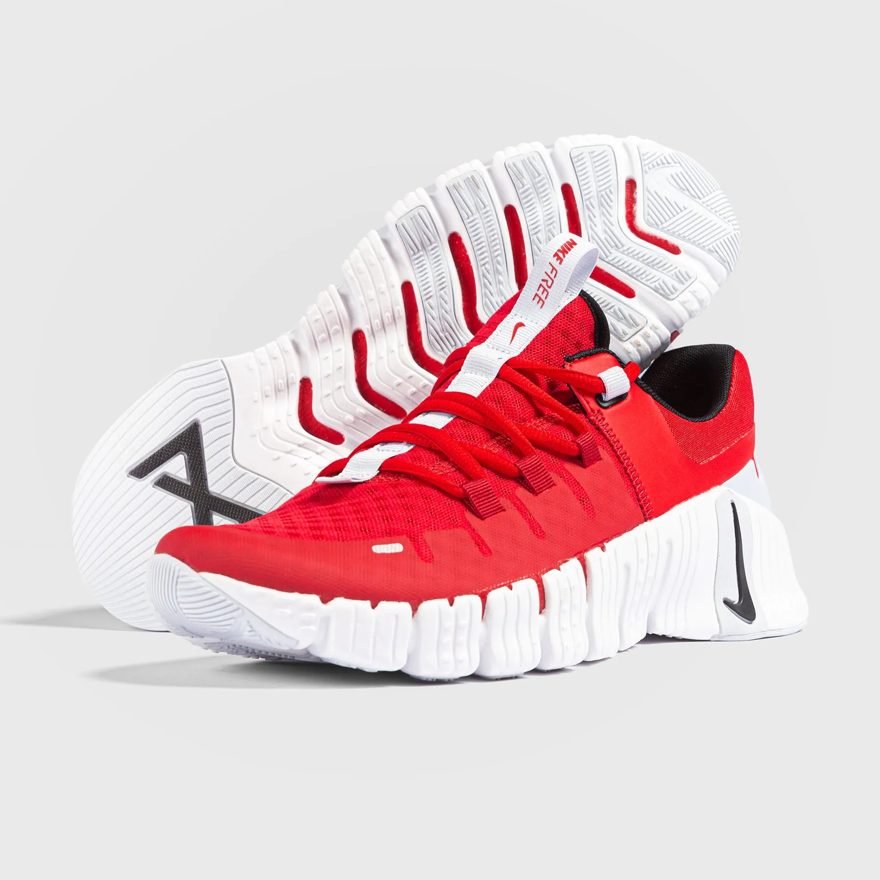 Nike - Free Metcon 5 Men's Training Shoes - UNIVERSITY RED/BLACK-WHITE-FOOTBALL GREY