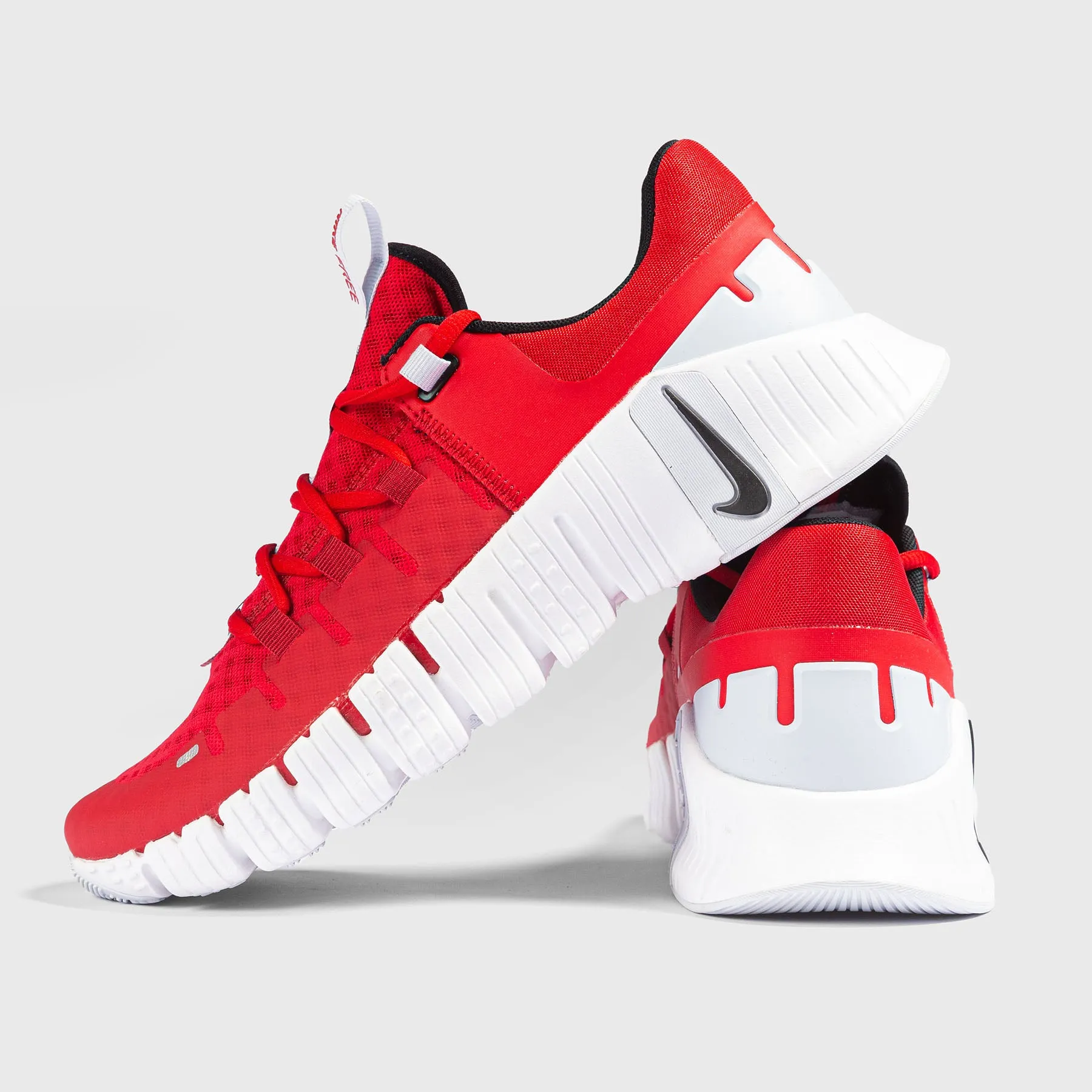 Nike - Free Metcon 5 Men's Training Shoes - UNIVERSITY RED/BLACK-WHITE-FOOTBALL GREY