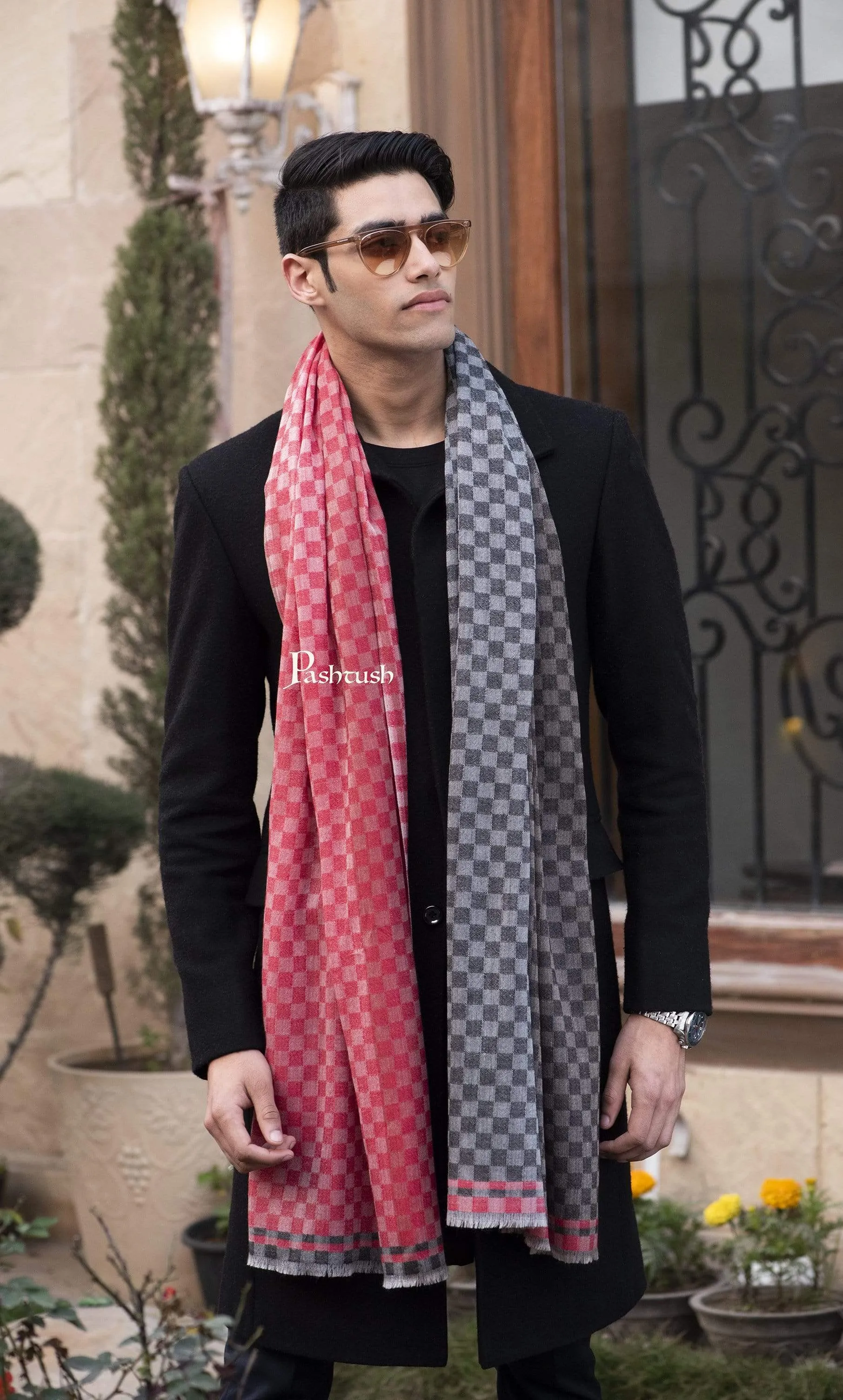 Pashtush Mens Cashmere Wool Scarf, Reversible Weave, Crimson - Black