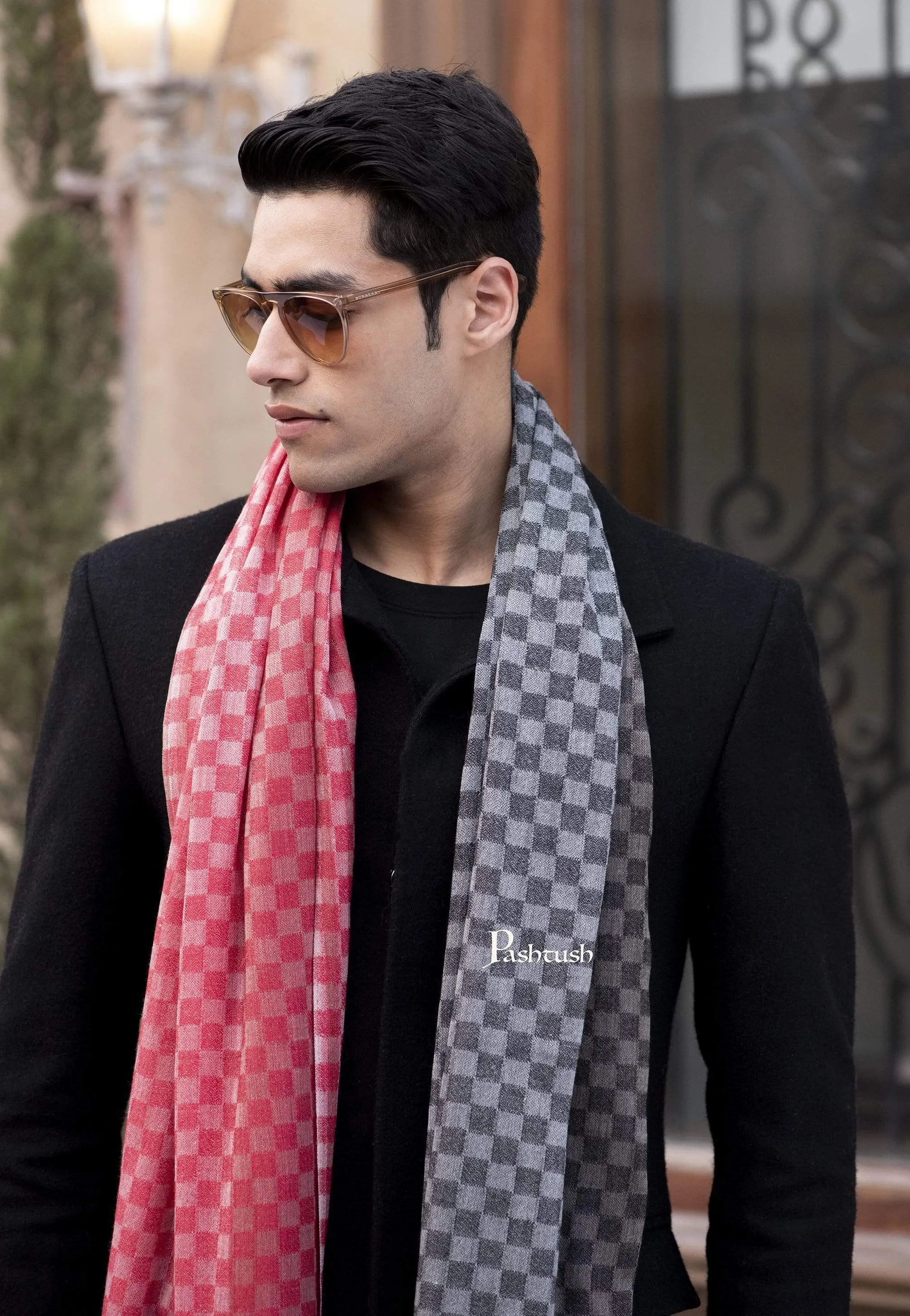 Pashtush Mens Cashmere Wool Scarf, Reversible Weave, Crimson - Black