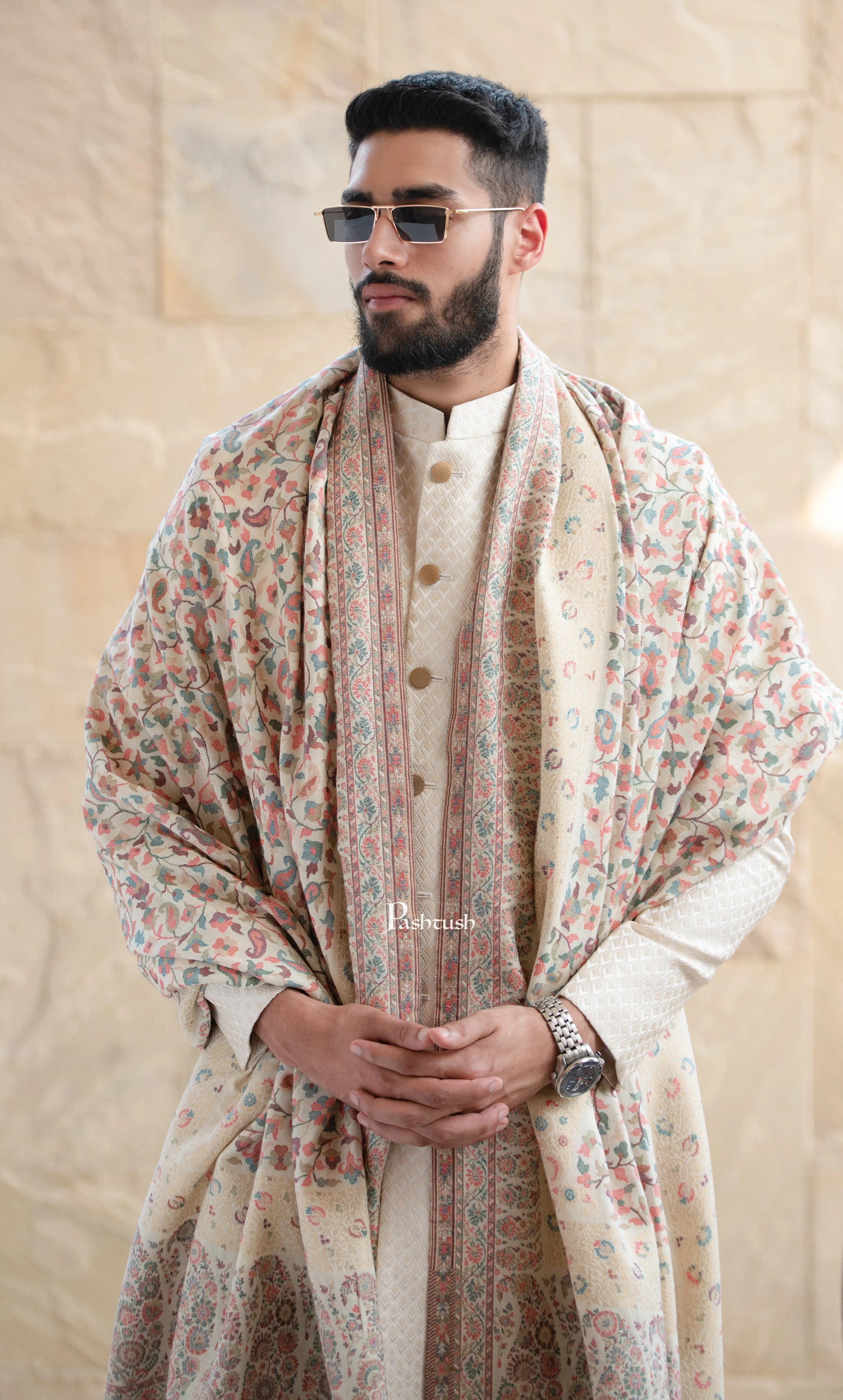 Pashtush Mens Ethnic Shawl, Mens Lohi , Full Size, Fine Wool, With Metallic Weave , Ivory