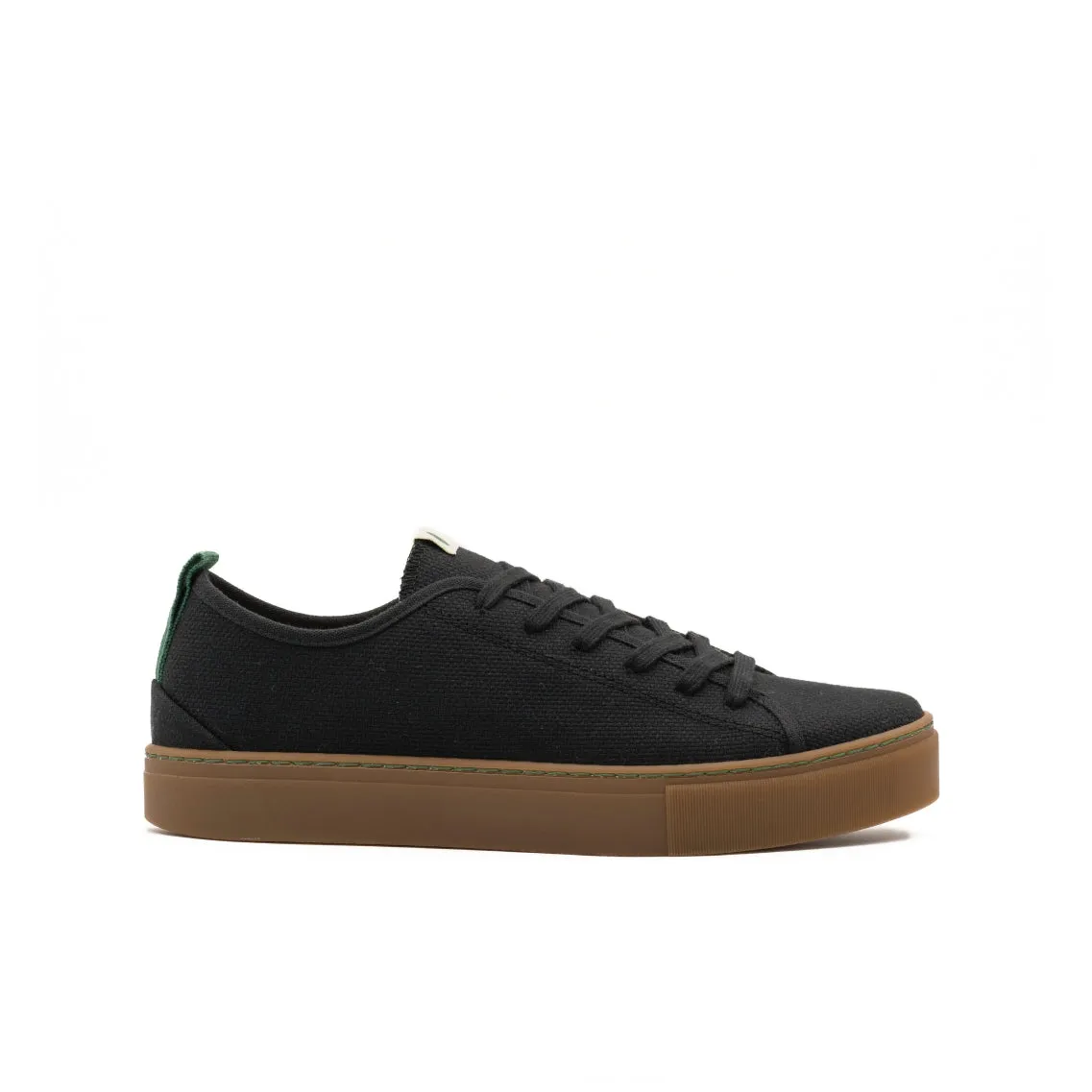 Vegan sneaker black NIK012